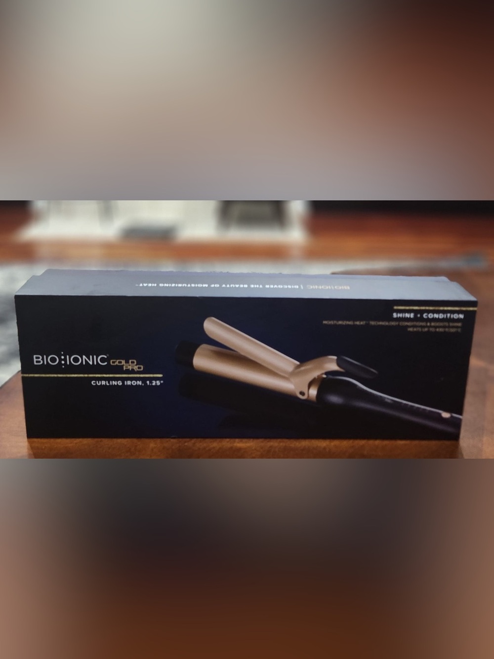 Bio Ionic Gold Pro 1.25" Curling Iron - Black and Gold